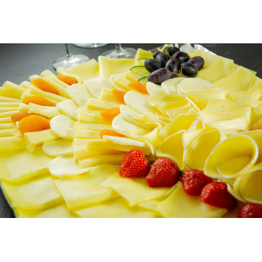 Käseplatte schön assortiert - Creabeck Sins, Cham und Zug