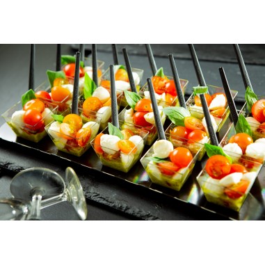 Fingerfood mit Cherry Tomaten und Mozzerellakugeln - Creabeck Zug