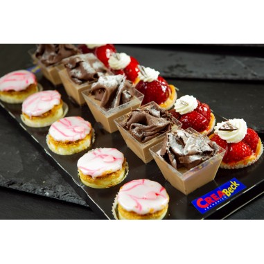Diverse Mini Patisserie bequem online bestellen - Creabeck Baar