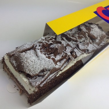 Schwarzwäldertorte, Schwarzwälder Schnitte am Meter, Partykuchen