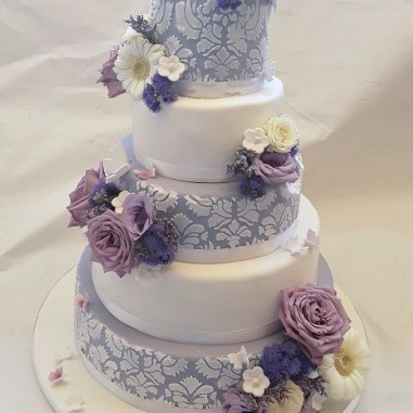 trendige Hochzeitstorten violet dream- Creabeck Zug