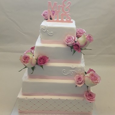 № 1048 Classic Wedding Cake - Pyramide
