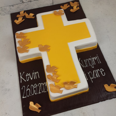 Kommunionstorte Kreuz