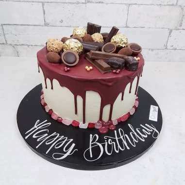 Drip Cake Geburtstags Torte -Creabeck Rotkreuz, Cham und Sins