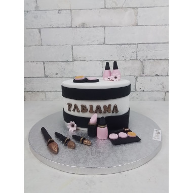 Make-Up Geburtstagstorte online bestellen bei Creabeck Baar