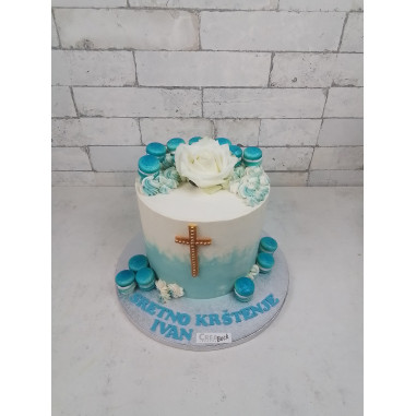 Tauftorte in blau mit Babyschühchen