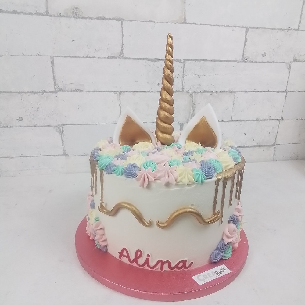 Elegante Einhorn Torte - Creabeck Hünenberg Zug Elegante Einhorn Torte - Creabeck Hünenberg Zug