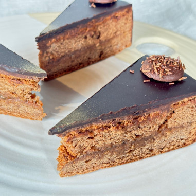 Sacher Tortenstück - Creabeck Sins, Zug und Cham