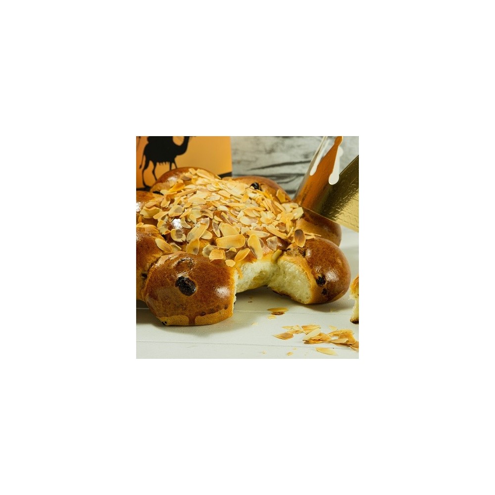 Dreikönigskuchen mit Sultaninen Dreikönigskuchen mit Sultaninen