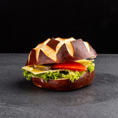 Laugenbaguette mit Käse