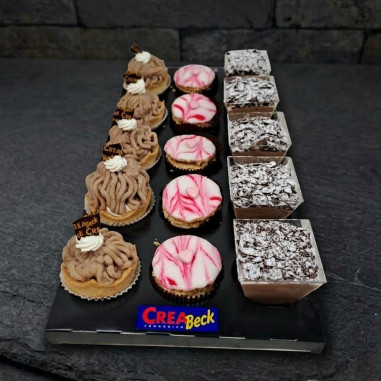 Diverse Mini Patisserie bequem online bestellen - Creabeck Baar