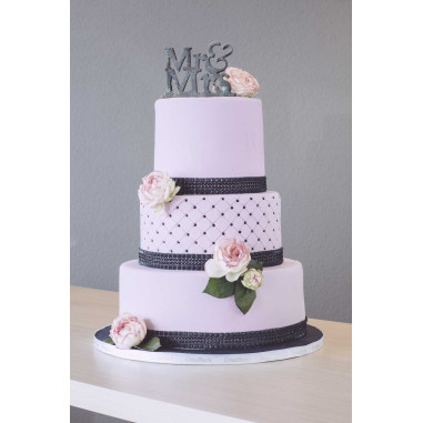 № 1016 Classic Wedding Cake - Chanelle № 1016 Classic Wedding Cake - Chanelle