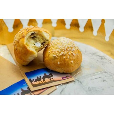 Dreikönigskuchen mit Sultaninen